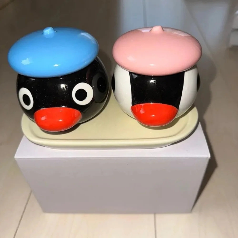 Pingu Pinga Ceramic Containers with Lids, Tray, & Box (With box) - Picture 4 of 5